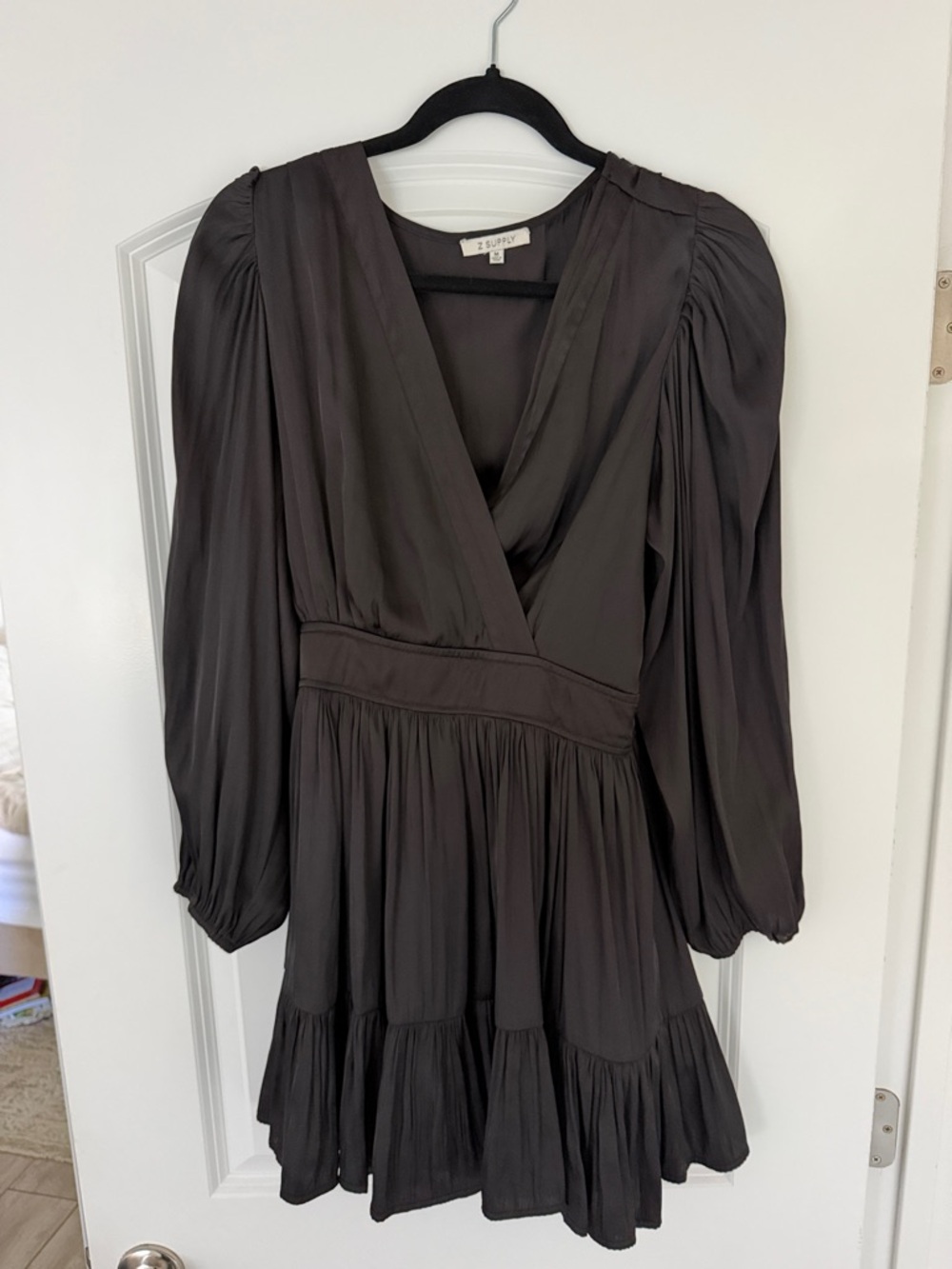Z Supply black long-Sleeve V-Neck Tiered Dress